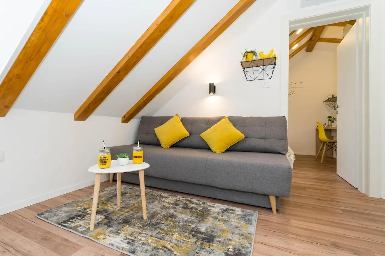 Fantattic Apartments Split Old Town