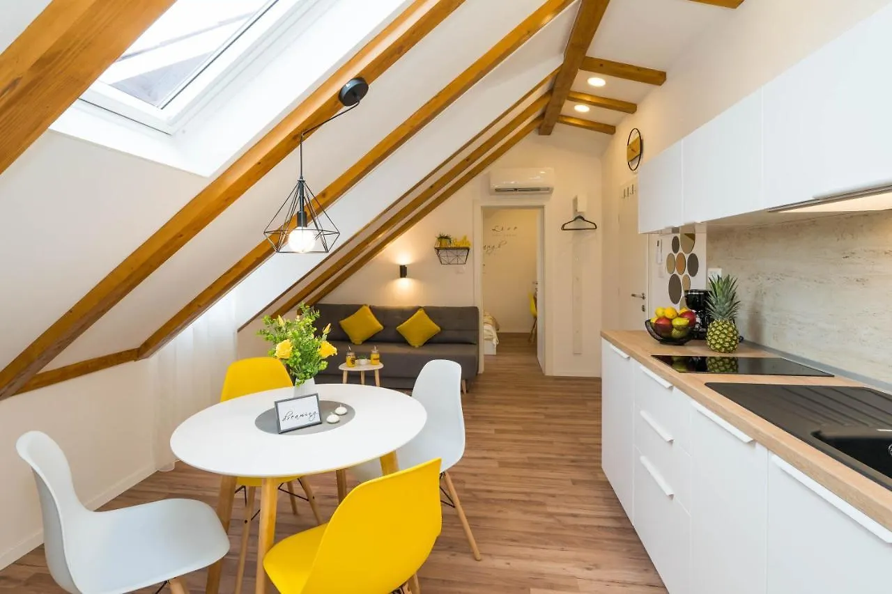 Fantattic Apartments Split Old Town
