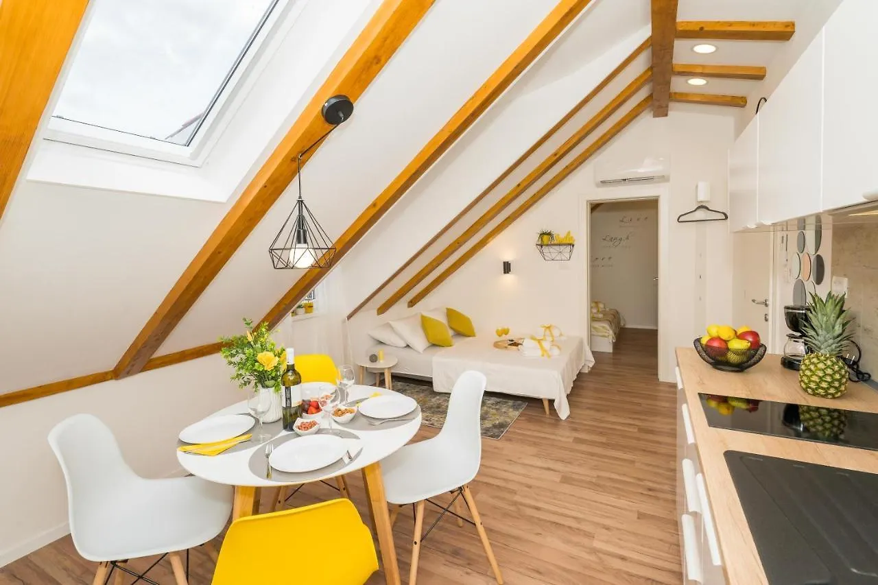 Fantattic Apartments Split Old Town Хорватия